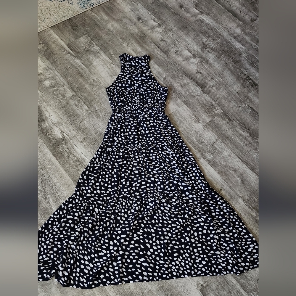 Elegant Navy and White Polka Dot Dress